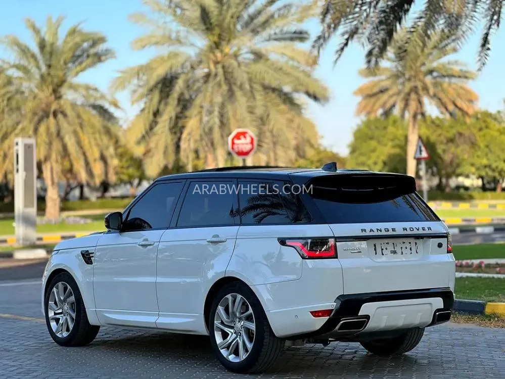 Land Rover Range Rover Sport 2018 for Sale in Sharjah Image-3