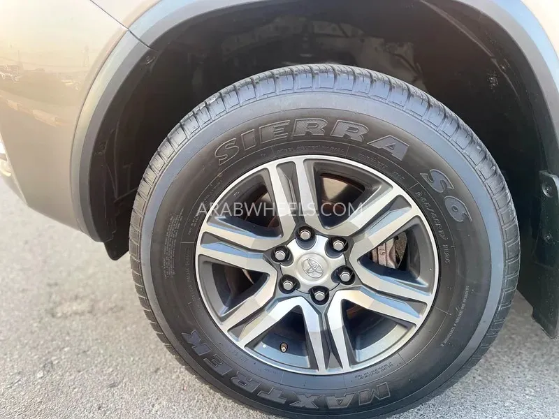 Toyota Fortuner 2022 for Sale in Dubai Image-15