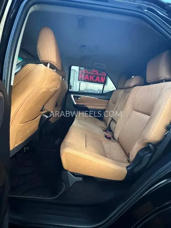 Toyota Fortuner 2022 for Sale in Dubai Image-3