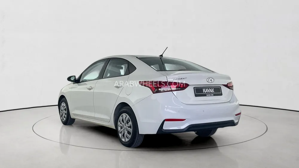 Hyundai Accent 2020 for Sale in Dubai Image-4
