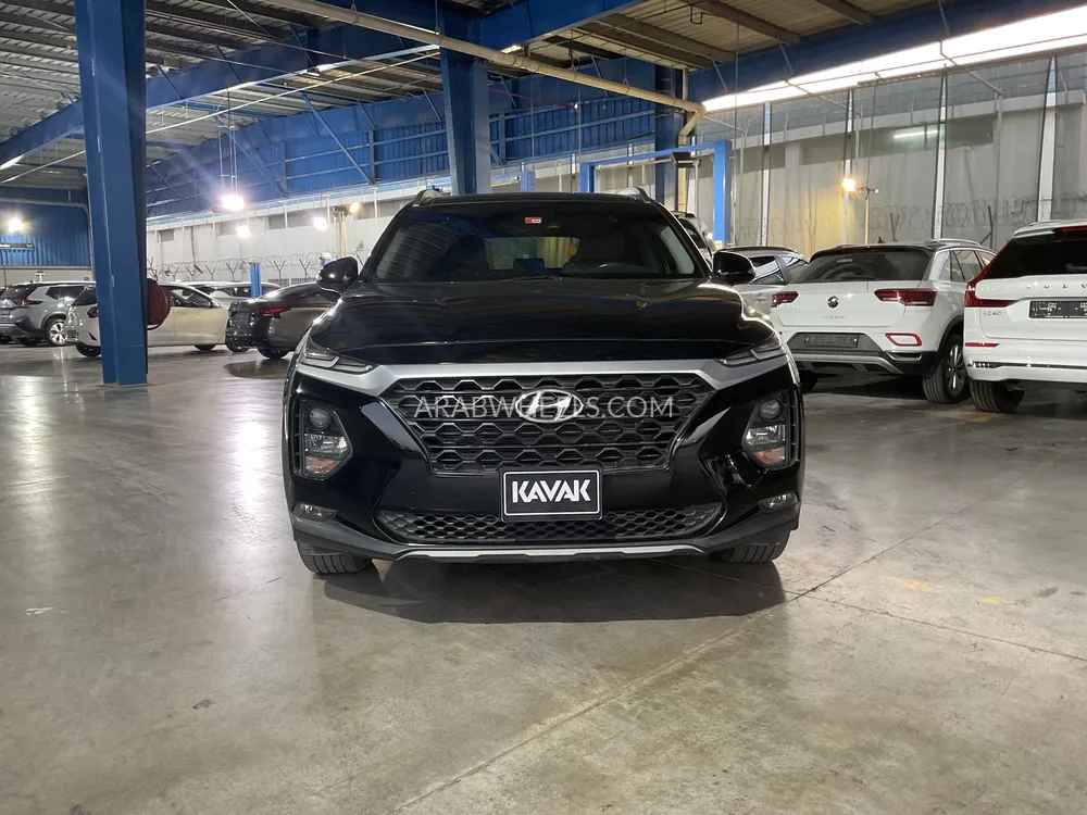 Hyundai Santa Fe 2019 for Sale in Sharjah Image-2