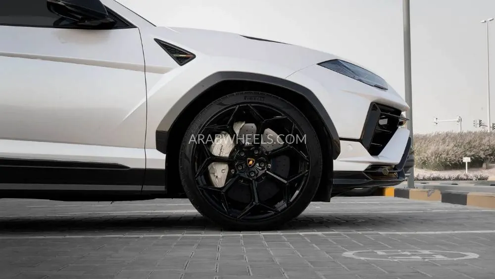 لامبورغيني أوروس 2024 for Sale in دبي Image-2