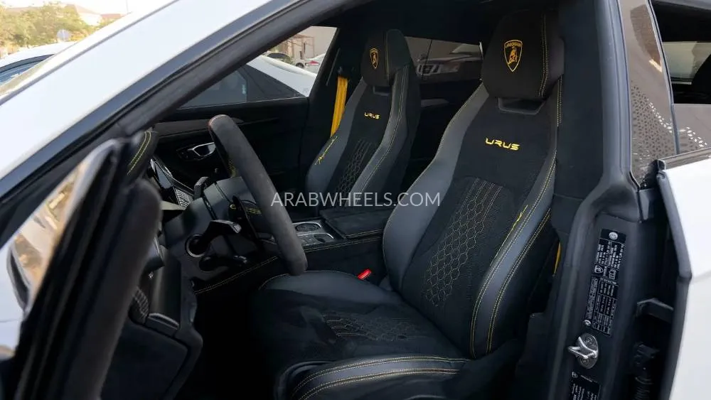 لامبورغيني أوروس 2024 for Sale in دبي Image-9