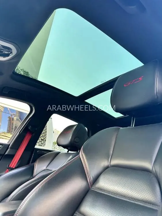 بورشه ماكان 2022 for Sale in دبي Image-2