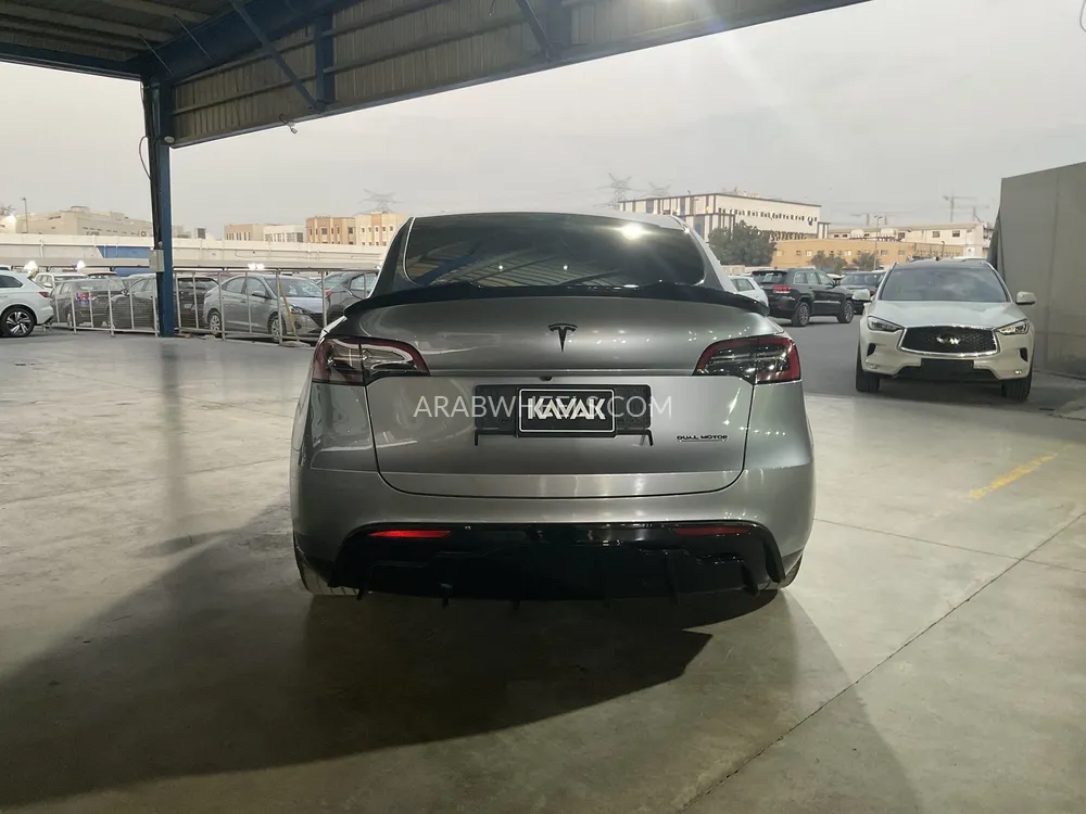 تسلا Y موديل  2024 for Sale in دبي Image-5