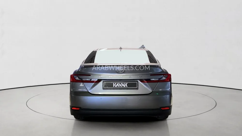 Toyota Camry 2025 for Sale in Sharjah Image-5