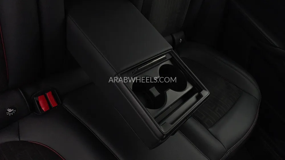 Ford Taurus 2024 for Sale in Dubai Image-39