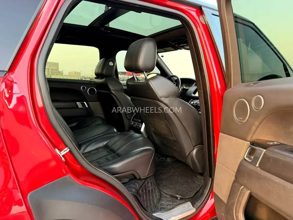 Land Rover Range Rover Sport 2017 for Sale in Sharjah Image-9
