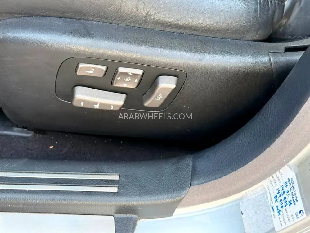 Lexus LS 2010 for Sale in Sharjah Image-6