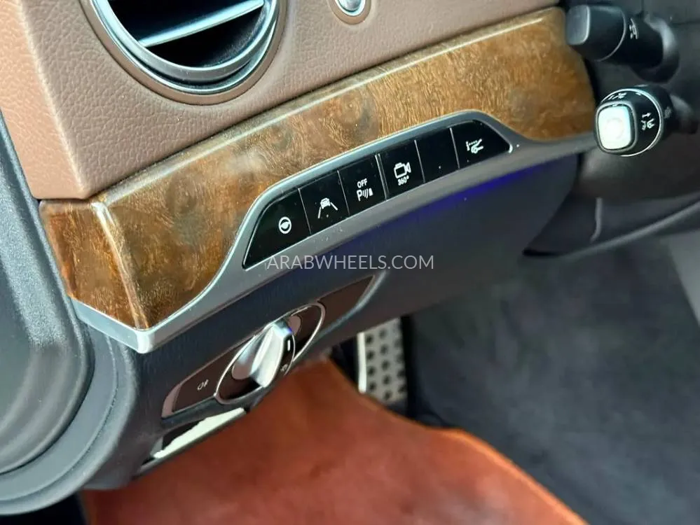 Mercedes Benz CLS Class 2015 for Sale in Sharjah Image-8