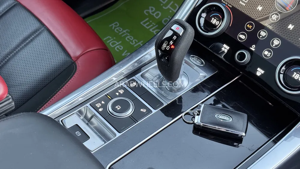 لاند روفر رينج روفر سبورت 2020 for Sale in دبي Image-18