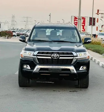 Toyota Land Cruiser 5.7L VXR 2020