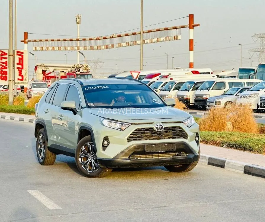 Toyota Rav4 2025 for Sale in Dubai Image-5