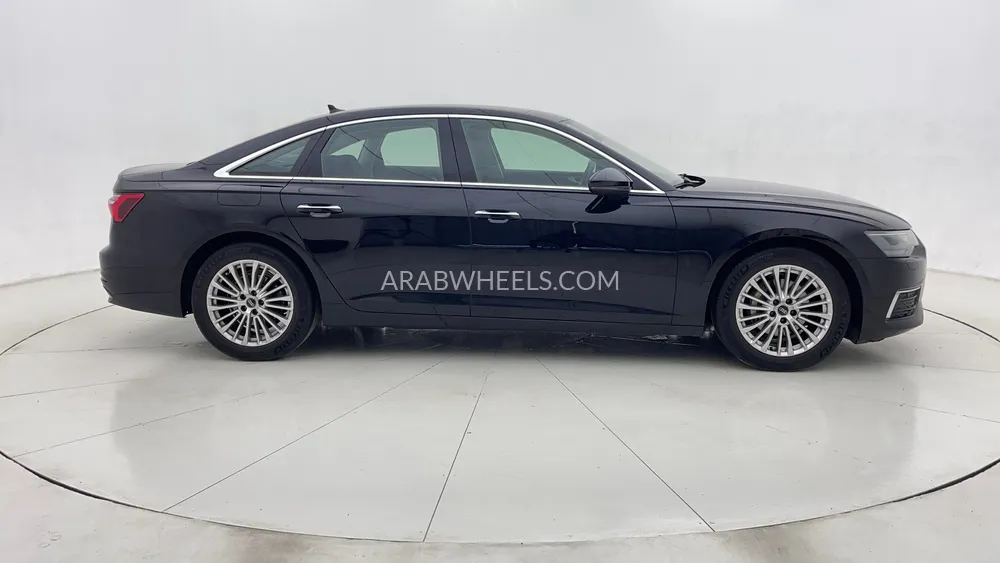 Audi A6 2022 for Sale in Dubai Image-2