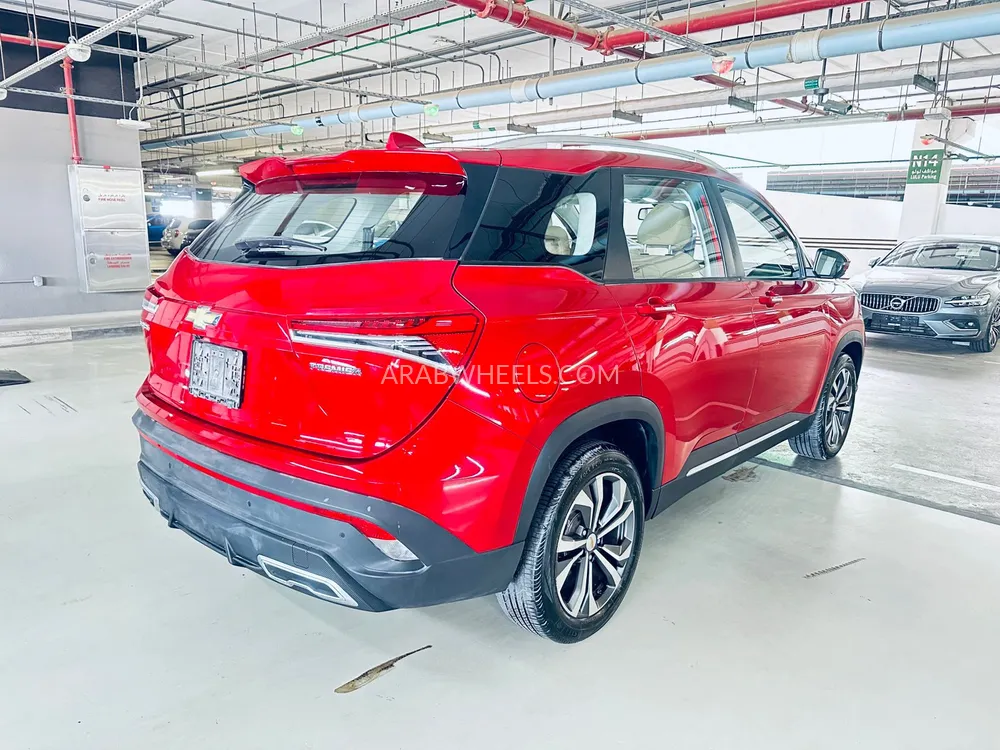 Chevrolet Captiva 2025 for Sale in Sharjah Image-3