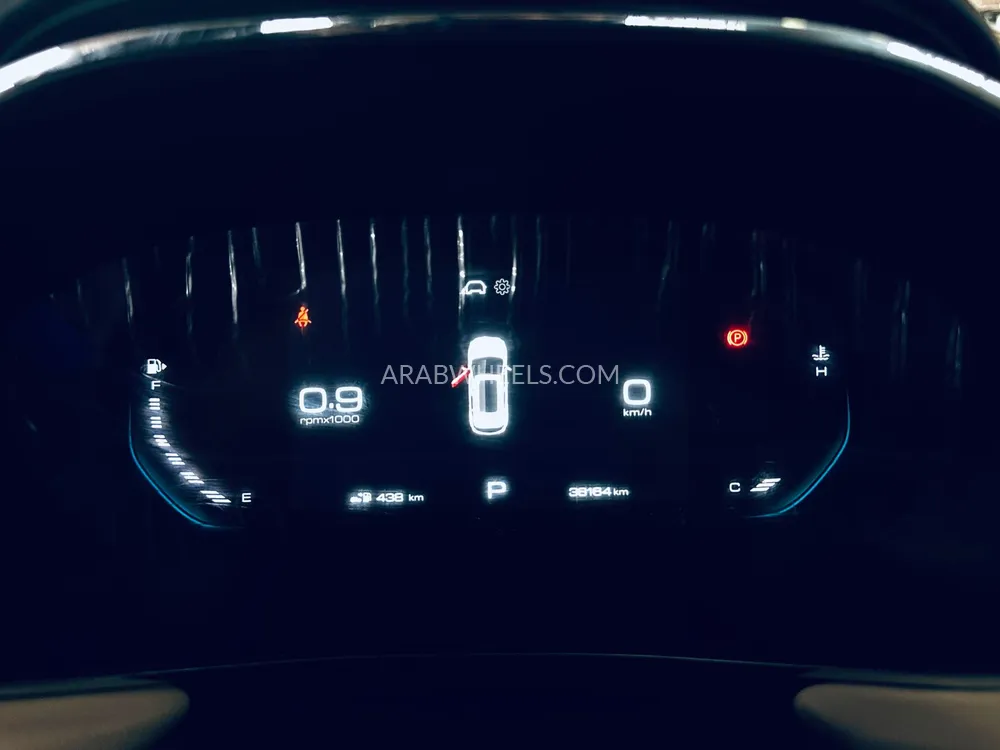 Chevrolet Captiva 2025 for Sale in Sharjah Image-5