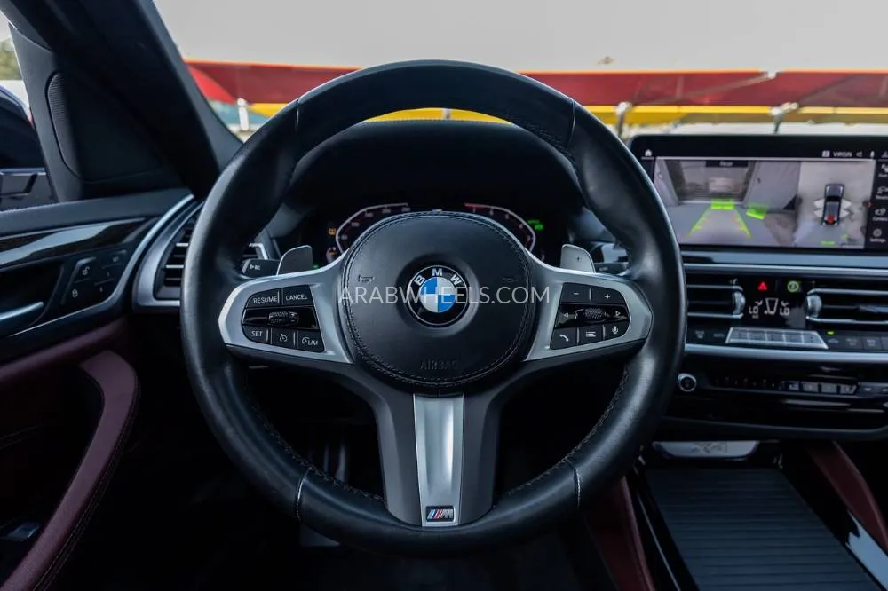 BMW X4 2023 for Sale in Dubai Image-16