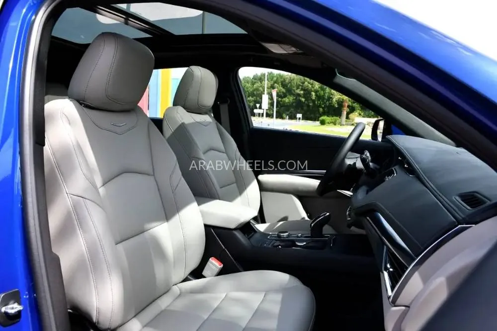 Cadillac XT4 2023 for Sale in Dubai Image-13