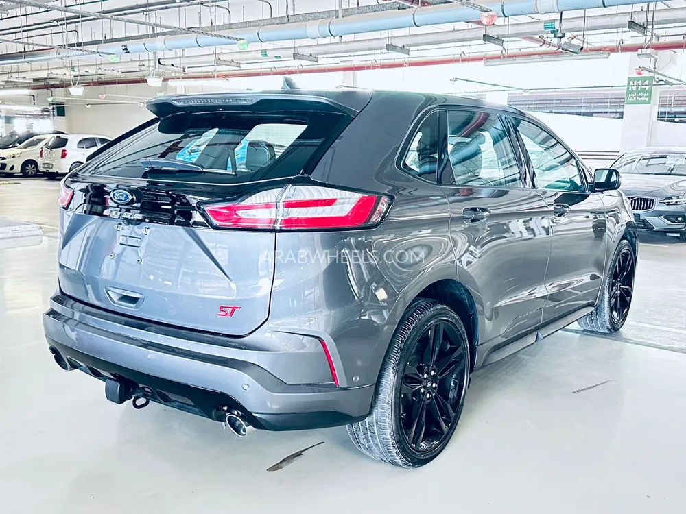 Ford Edge 2023 for Sale in Dubai Image-5