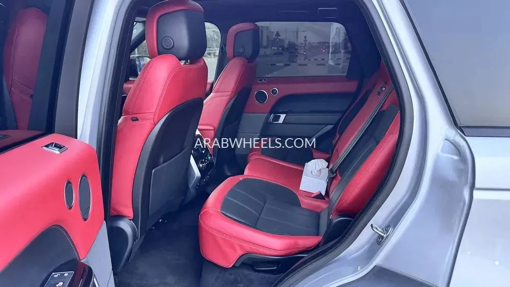 Land Rover Range Rover Sport 2020 for Sale in Ras Al Khaimah Image-20