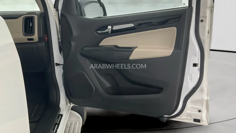 Chevrolet Trailblazer 2018 for Sale in Dubai Image-25