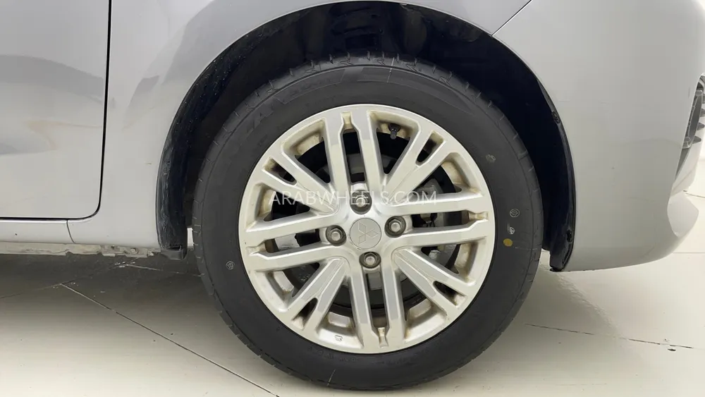 ميتسوبيشي أتراج 2022 for Sale in دبي Image-10