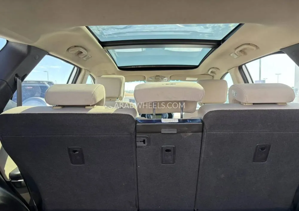 هيونداي سانتا في 2014 for Sale in الشارقة Image-9