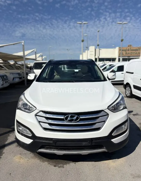 هيونداي سانتا في 2014 for Sale in الشارقة Image-12
