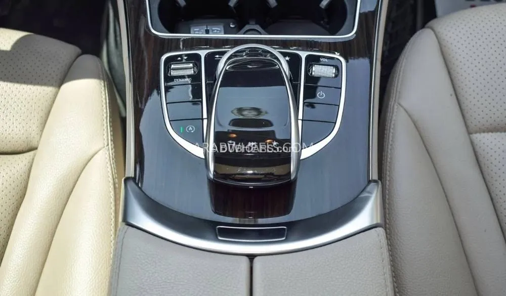 Mercedes Benz C Class 2018 for Sale in Dubai Image-11