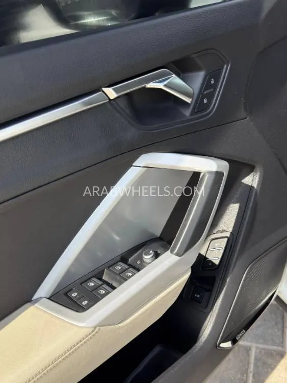 Audi Q3 2022 for Sale in Ajman Image-6