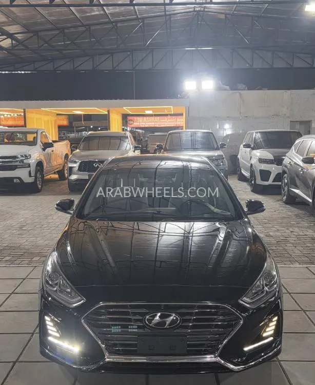 Hyundai Sonata 2018 for Sale in Ajman Image-7