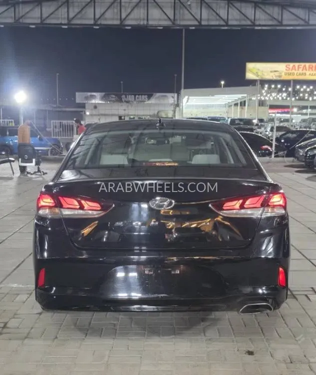 Hyundai Sonata 2018 for Sale in Ajman Image-16