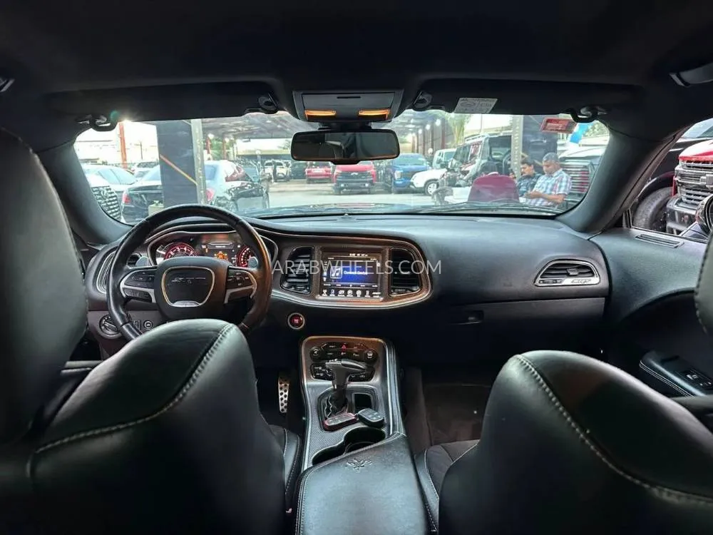 دودج تشالينجر 2015 for Sale in عجمان Image-4