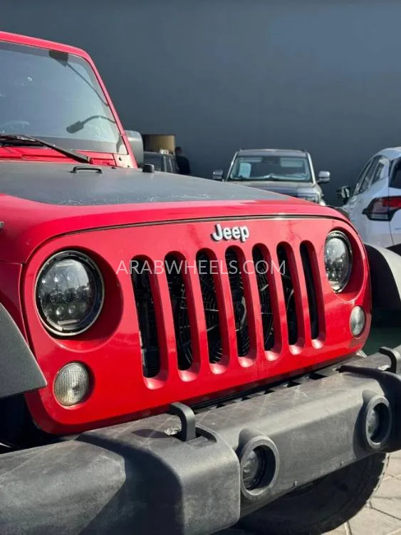 Jeep Wrangler 2017 for Sale in Ajman Image-3