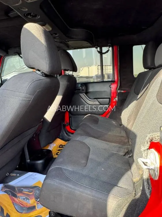 Jeep Wrangler 2017 for Sale in Ajman Image-11