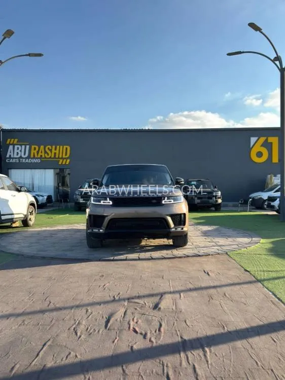 Land Rover Range Rover Sport 2015 for Sale in Ajman Image-2