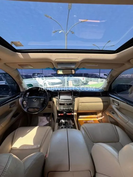 Lexus LX 2010 for Sale in Ajman Image-26