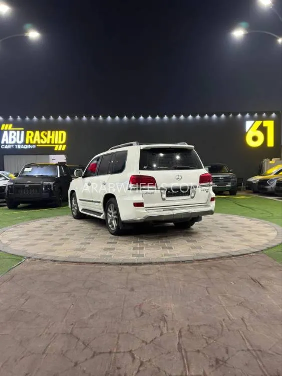 Lexus LX 2013 for Sale in Ajman Image-11