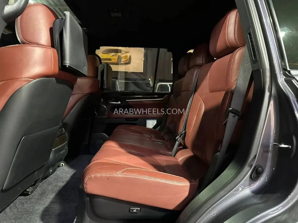 Lexus LX 2019 for Sale in Ajman Image-14