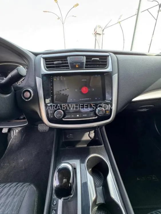 Nissan Altima 2018 for Sale in Ajman Image-13