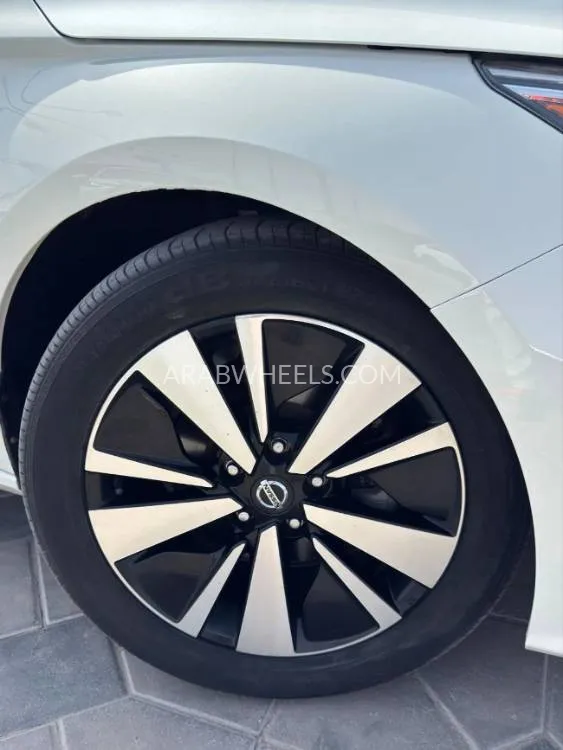 Nissan Altima 2020 for Sale in Ajman Image-4
