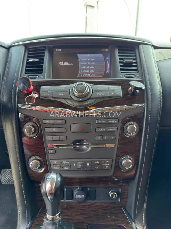 Nissan Patrol 2017 for Sale in Ajman Image-7