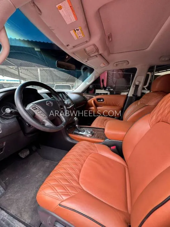 Nissan Patrol 2015 for Sale in Ajman Image-7