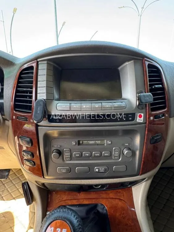 Toyota Land Cruiser 2006 for Sale in Ajman Image-21