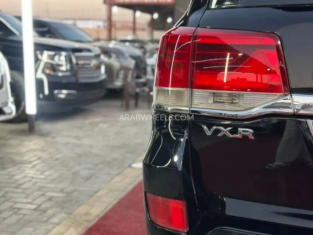 Toyota Land Cruiser 2010 for Sale in Ajman Image-6
