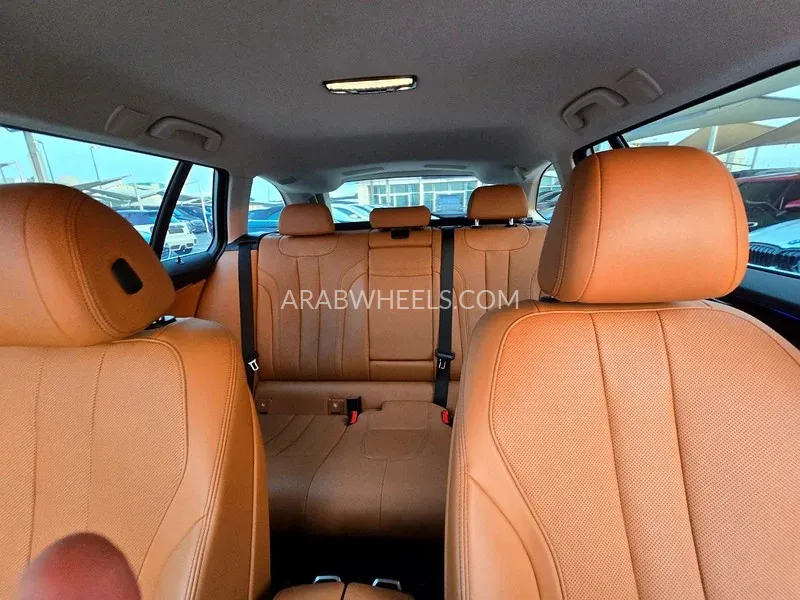 BMW 5 series 2022 for Sale in Sharjah Image-12