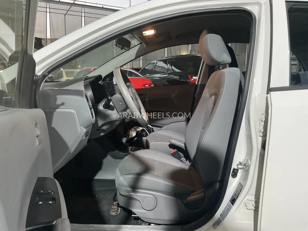 كيا بيكانتو 2020 for Sale in الشارقة Image-7