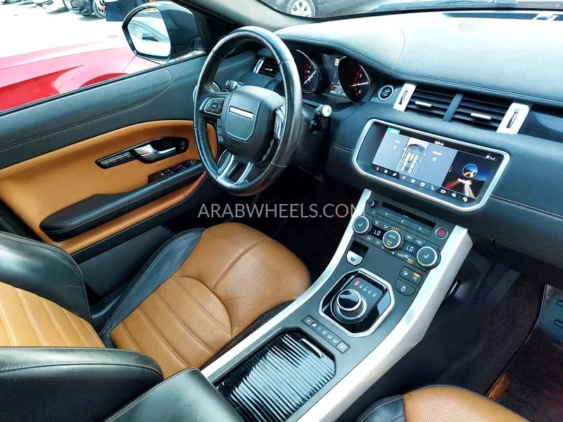 لاند روفر رينج روفر فيلار 2019 for Sale in الشارقة Image-10