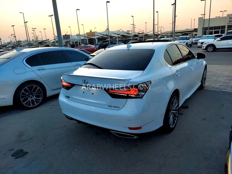 Lexus GS 2017 for Sale in Sharjah Image-5