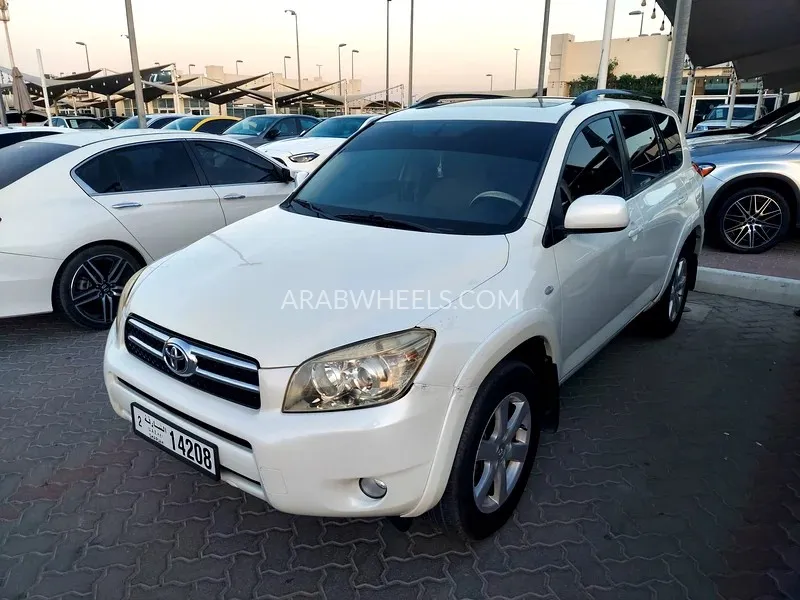 تويوتا راف 4 2006 for Sale in الشارقة Image-3